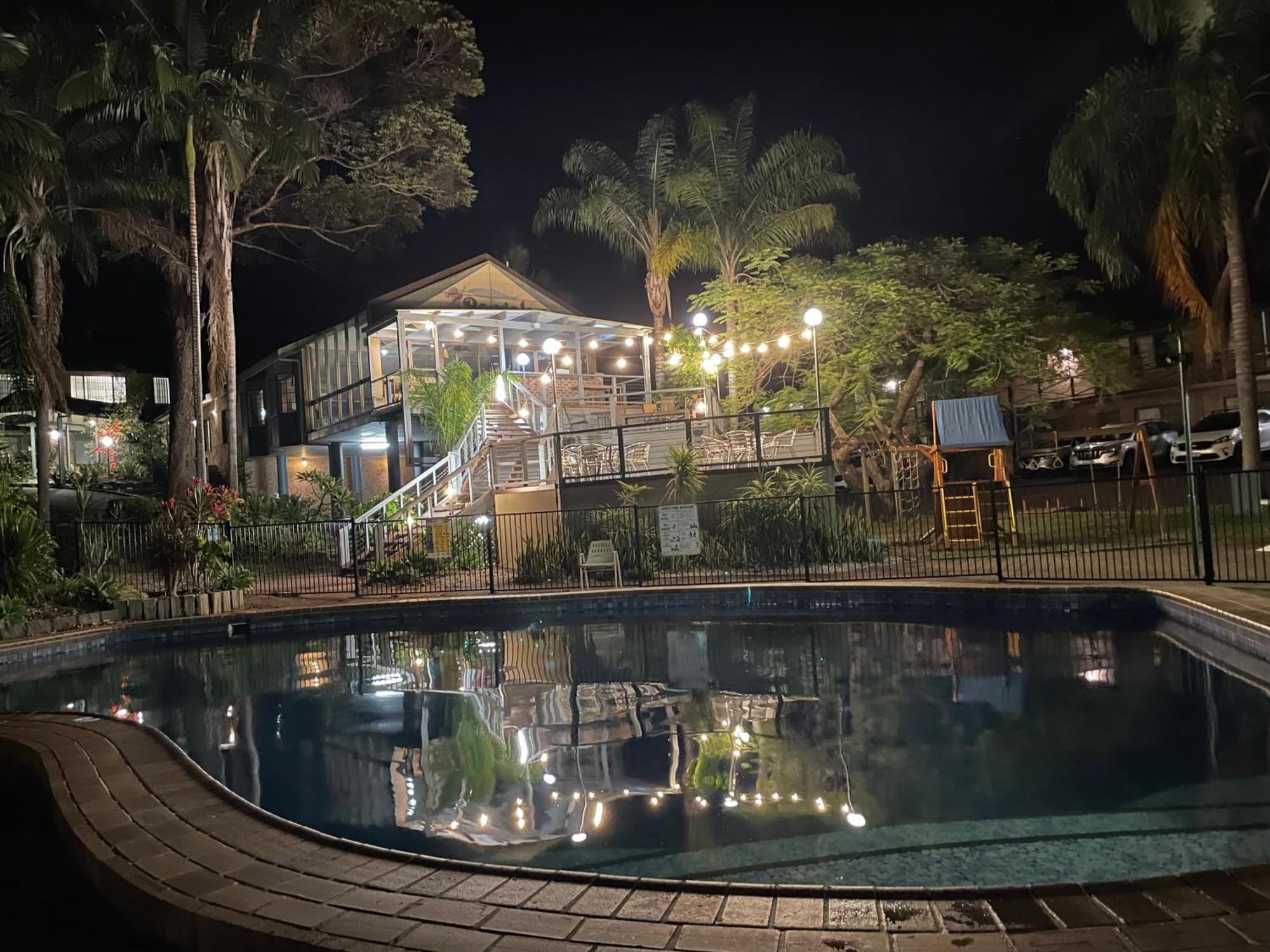 Country 2 Coast Motor Inn Coffs Harbour Exteriör bild