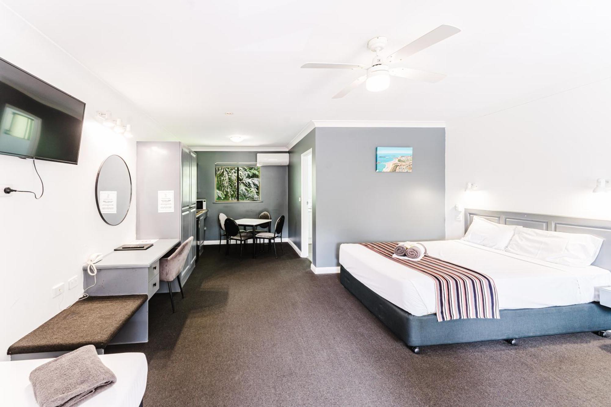 Country 2 Coast Motor Inn Coffs Harbour Exteriör bild