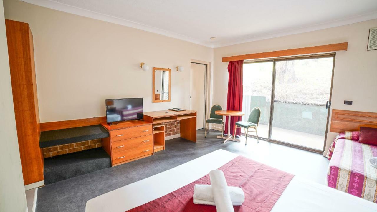 Country 2 Coast Motor Inn Coffs Harbour Exteriör bild