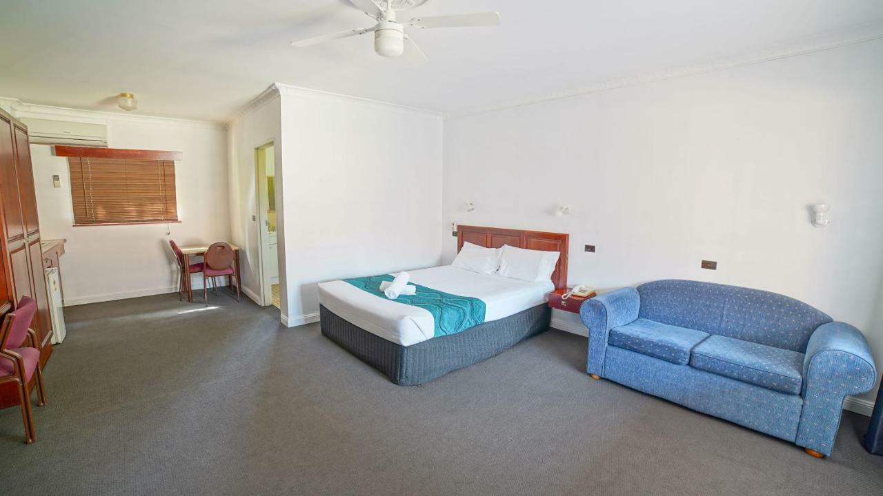 Country 2 Coast Motor Inn Coffs Harbour Exteriör bild